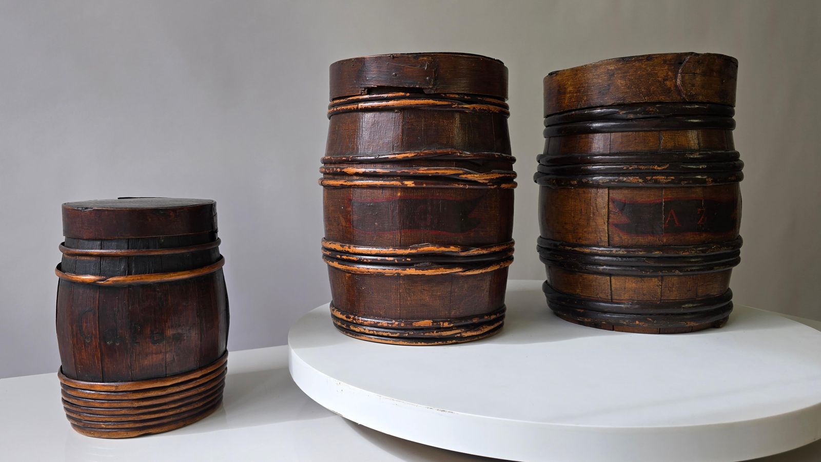 photo vinterior Set Of Three Antique Dutch/Flemish Herring Barrels With Original Inscriptions