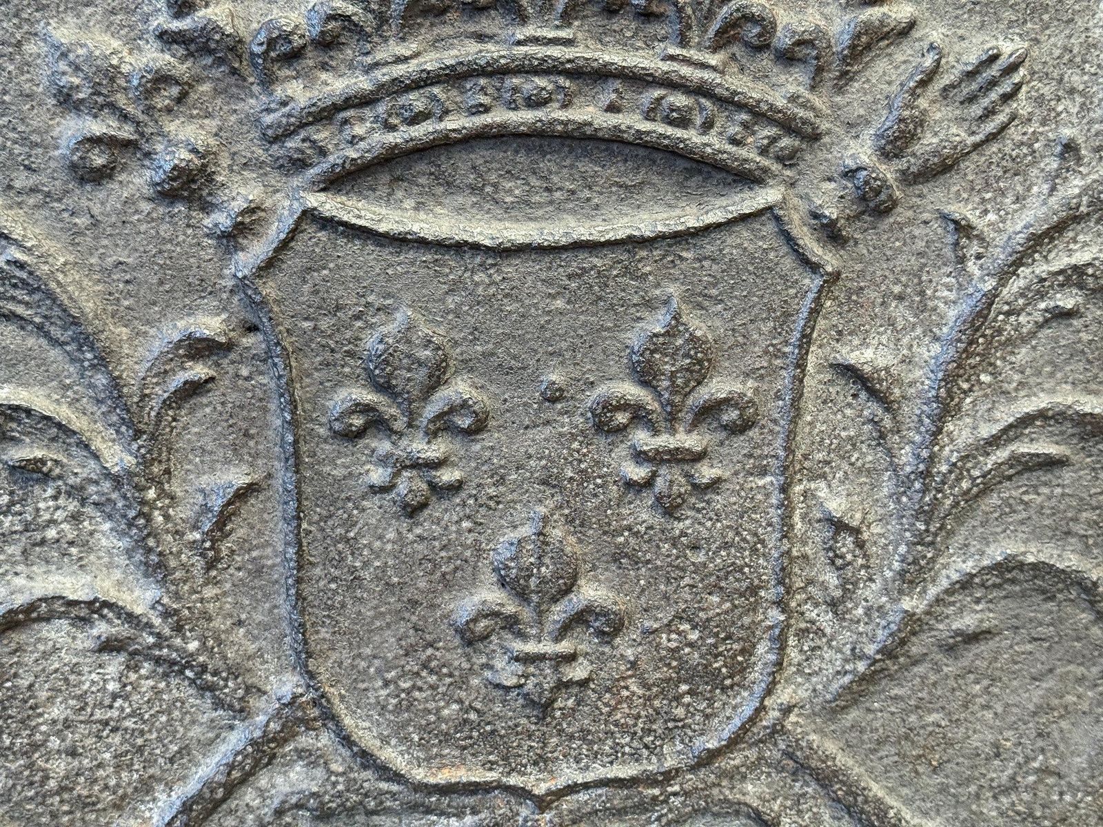 photo for sale 18th Century French Louis XV Period 'Arms Of France' Fireback / Backsplash