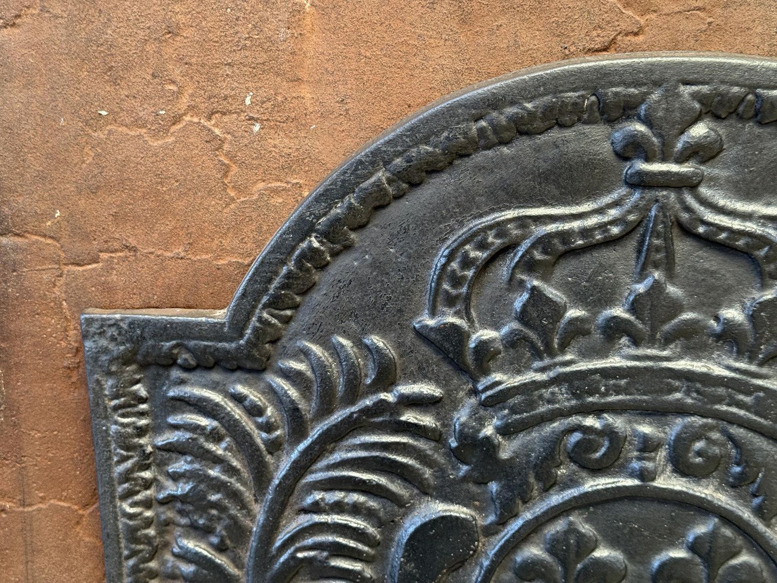 French Louis XV Style Arms Of France Fireback / Backsplash, 20th Century photo Home Fixtures
