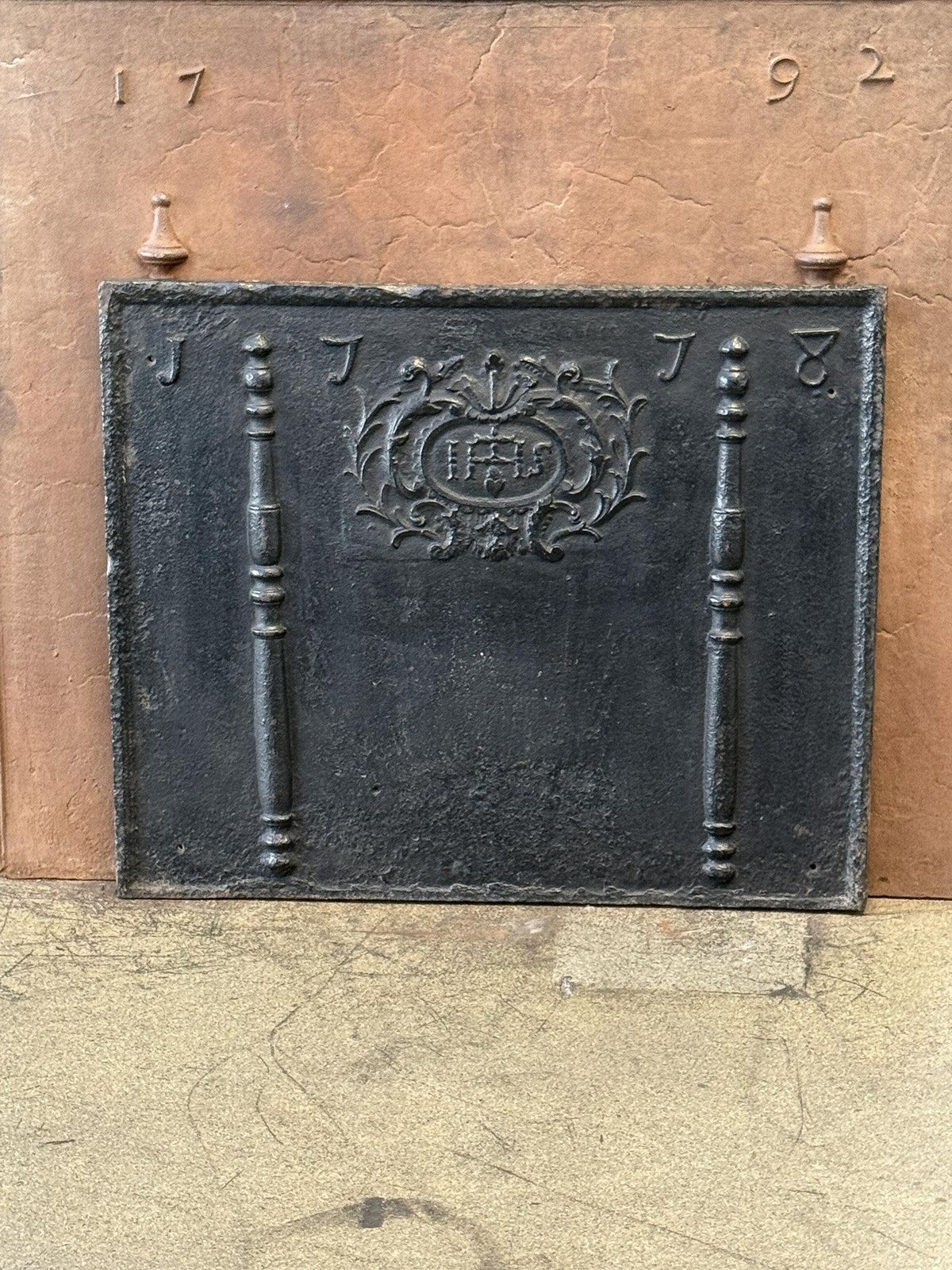 Home Fixtures 18th Century French Fireback / Backsplash 'Pillars With Medieval Ihs Monogram' photo