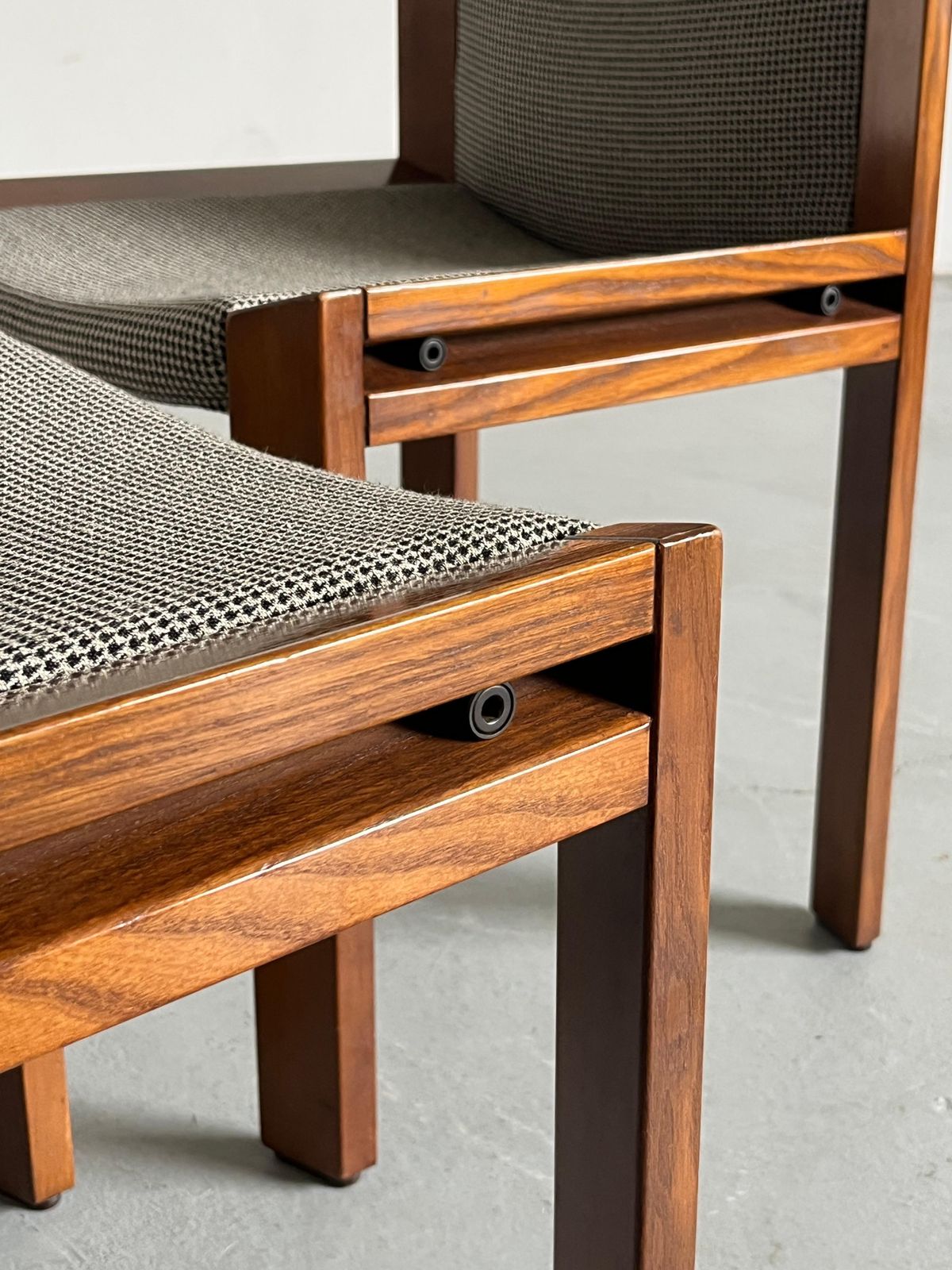 photo furniture Set Of 4 ‘Model 300’ Dining Chairs By Joe Colombo For Pozzi, 1970s Italy