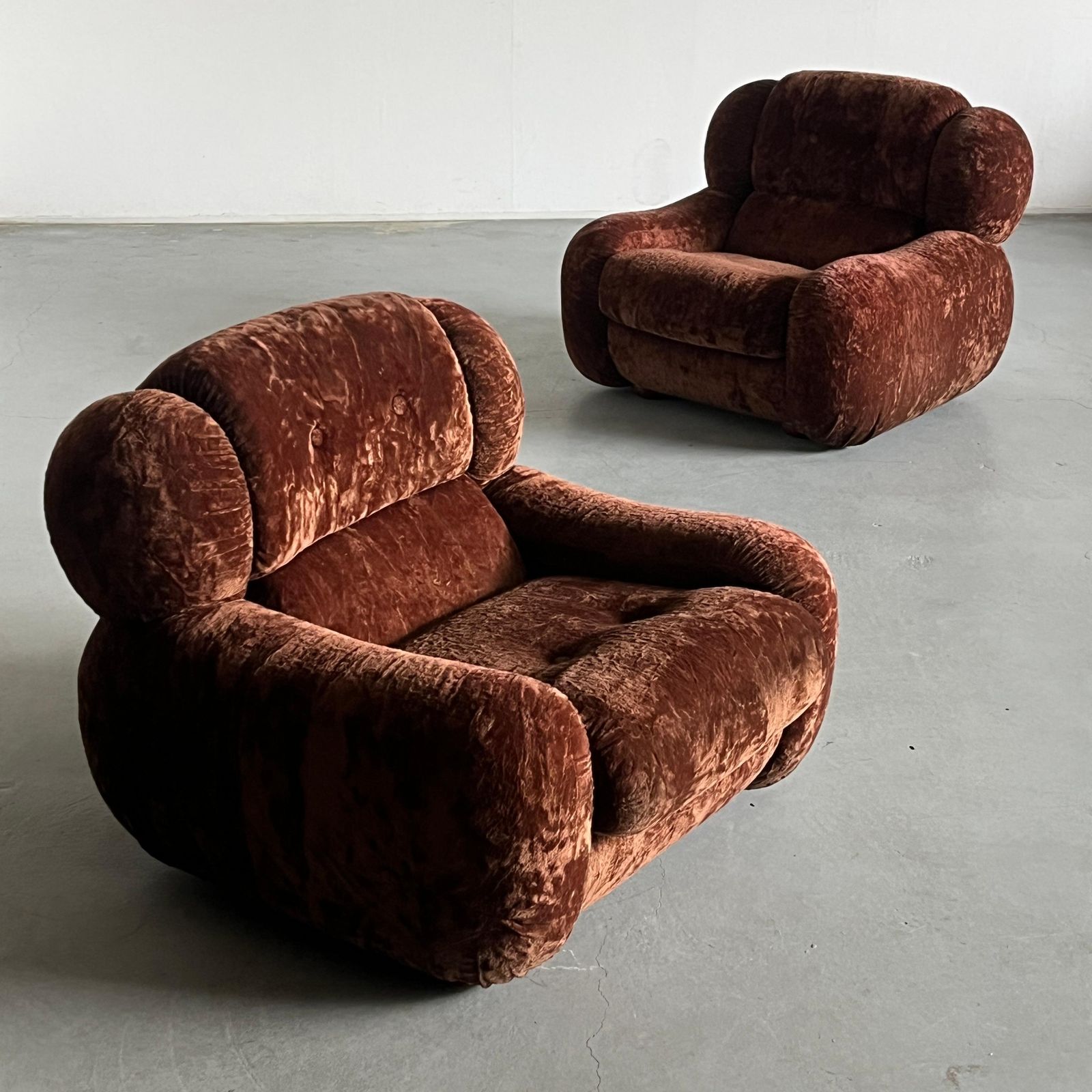 Pair Of Large Italian Mid Century Cloud Armchairs In Dark Brown Fabric, 1970s photo furniture