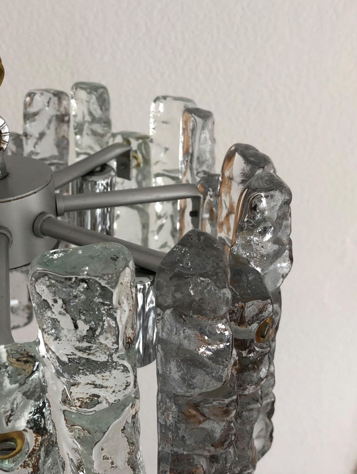 Austrian Midcentury Ice Glass Murano Chandelier By Kalmar, Model "Sierra", 1970s photo vinterior