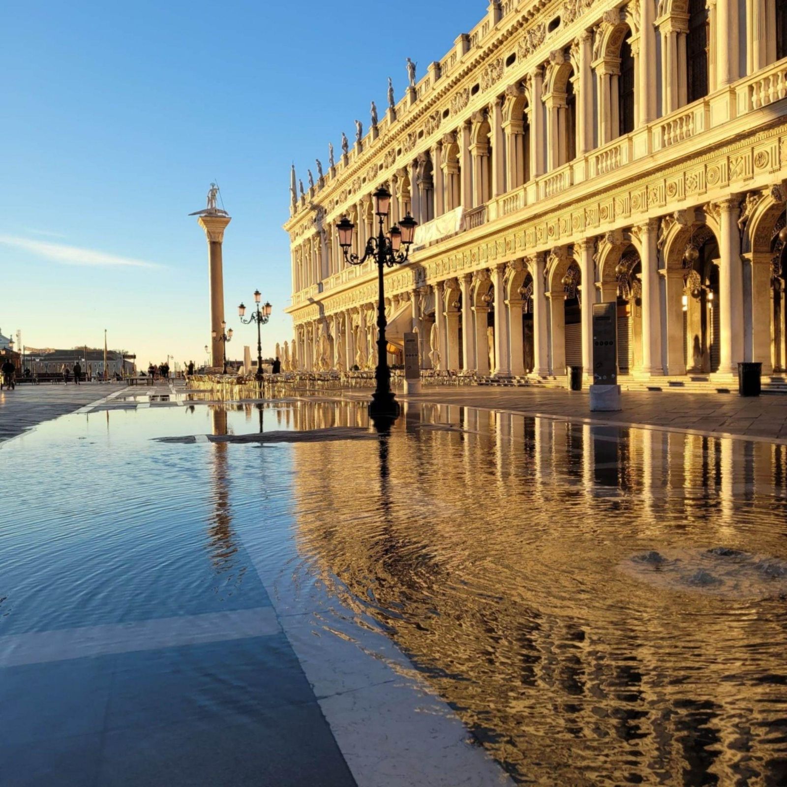 Justyna Napiorkowskavenice (Venezia), Photography, Limited Edition2022 photo for sale