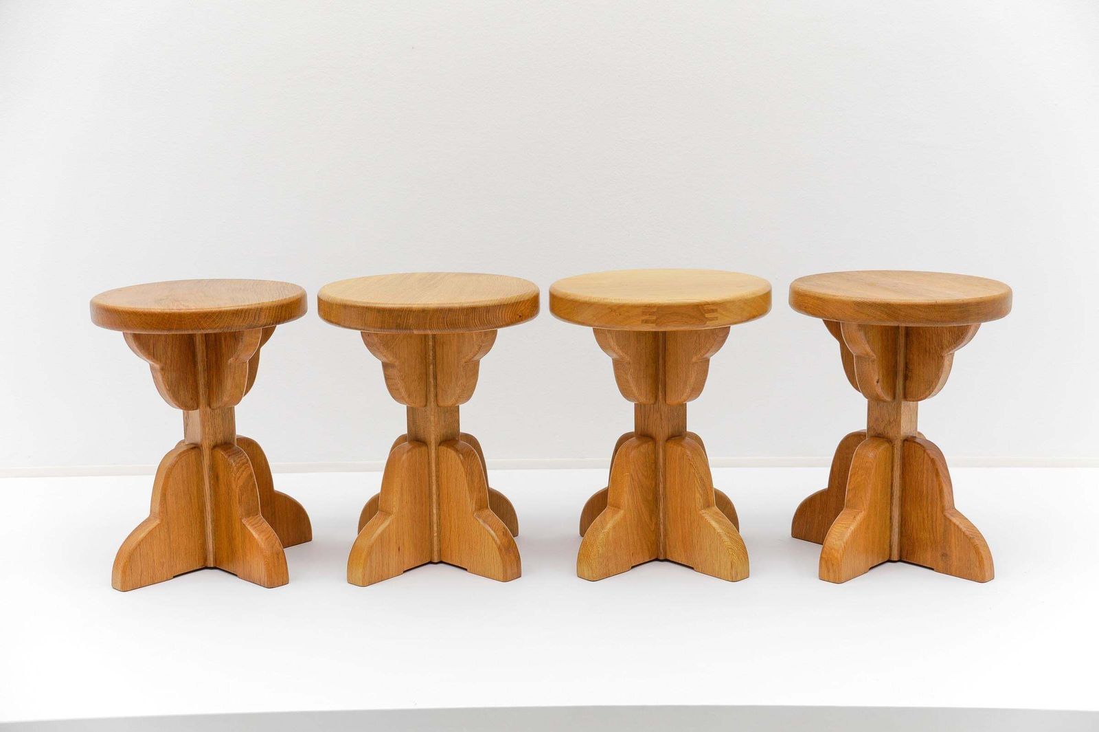 photo furniture Pair Of Mid Century Modern Oak Stools, 1960s France