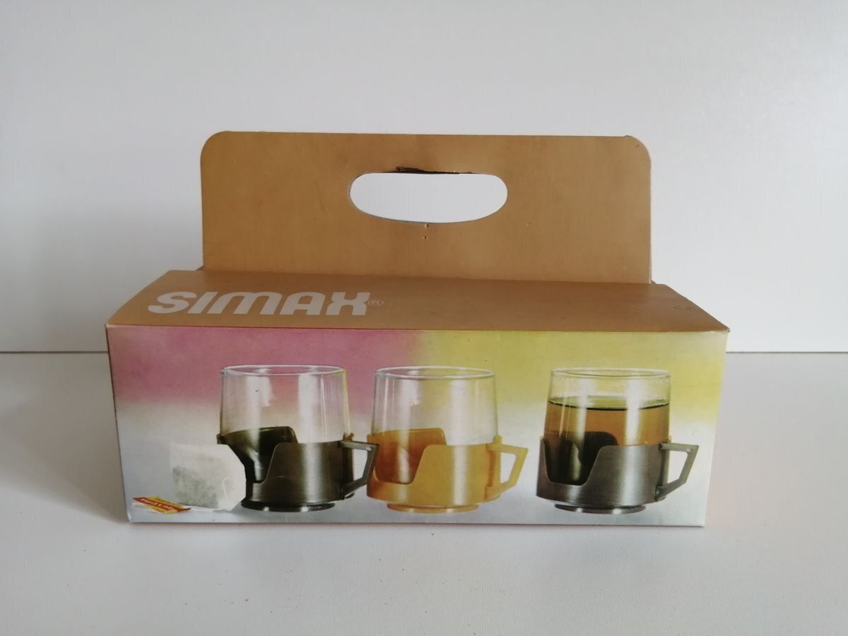 photo furniture Vintage Glazenset Van Simax, Set Van 6