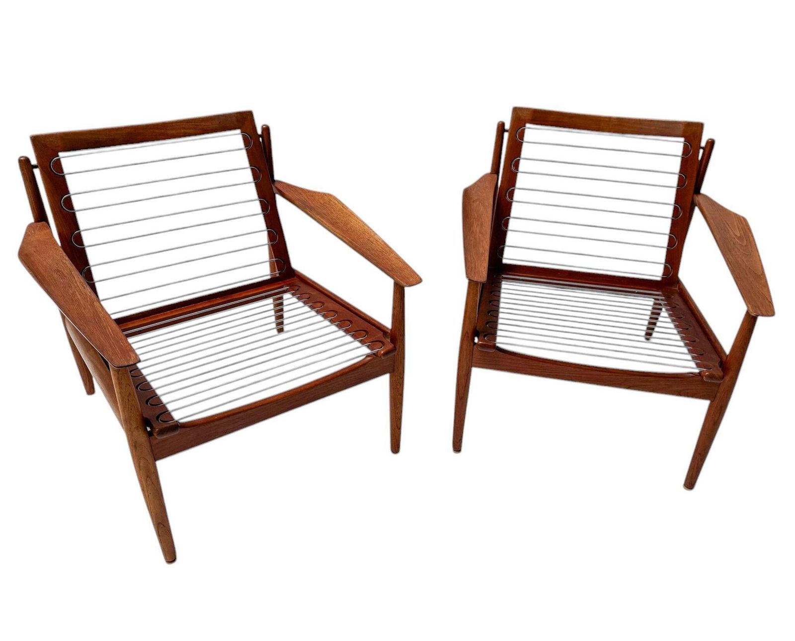 Two Mid Century Modern Lounge Chairs By Arne Vodder For Glostrup, 1950s photo vinterior