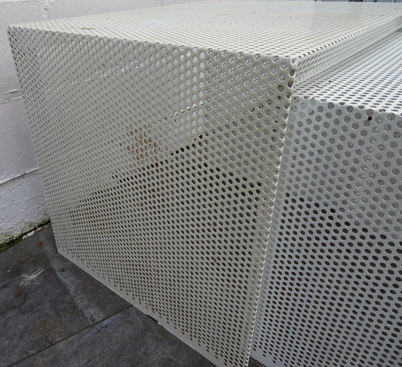 photo vinterior Metal Nesting Tables In The Style Of Mathieu Mategot, 1960s, Set Of 3