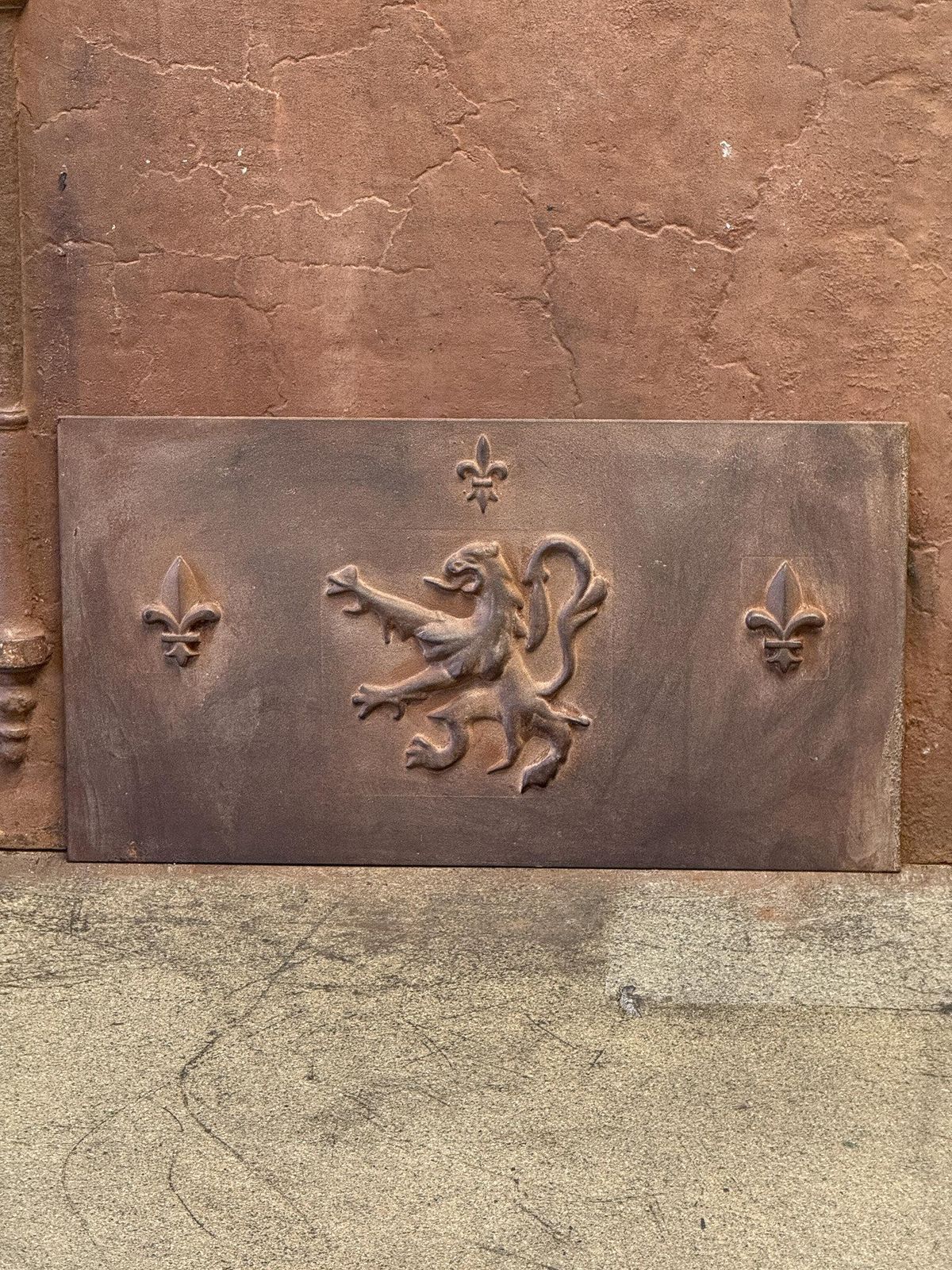 French Louis XV Style 'Coat Of Arms' Fireback / Backsplash, 20th Century photo furniture
