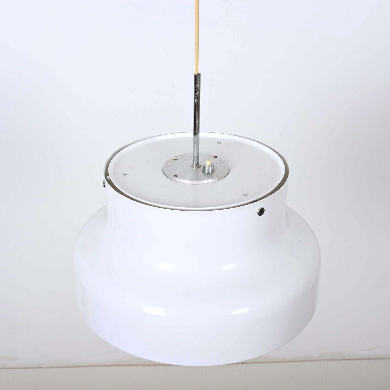 White Bumling Pendant Lamp By Atelje Lyktan photo furniture