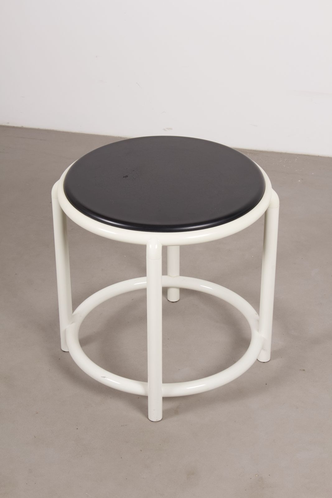 Vintage 1980s White Tubular Metal Side Table W/ Black Faux Leather Top, Italy 1980s photo for sale
