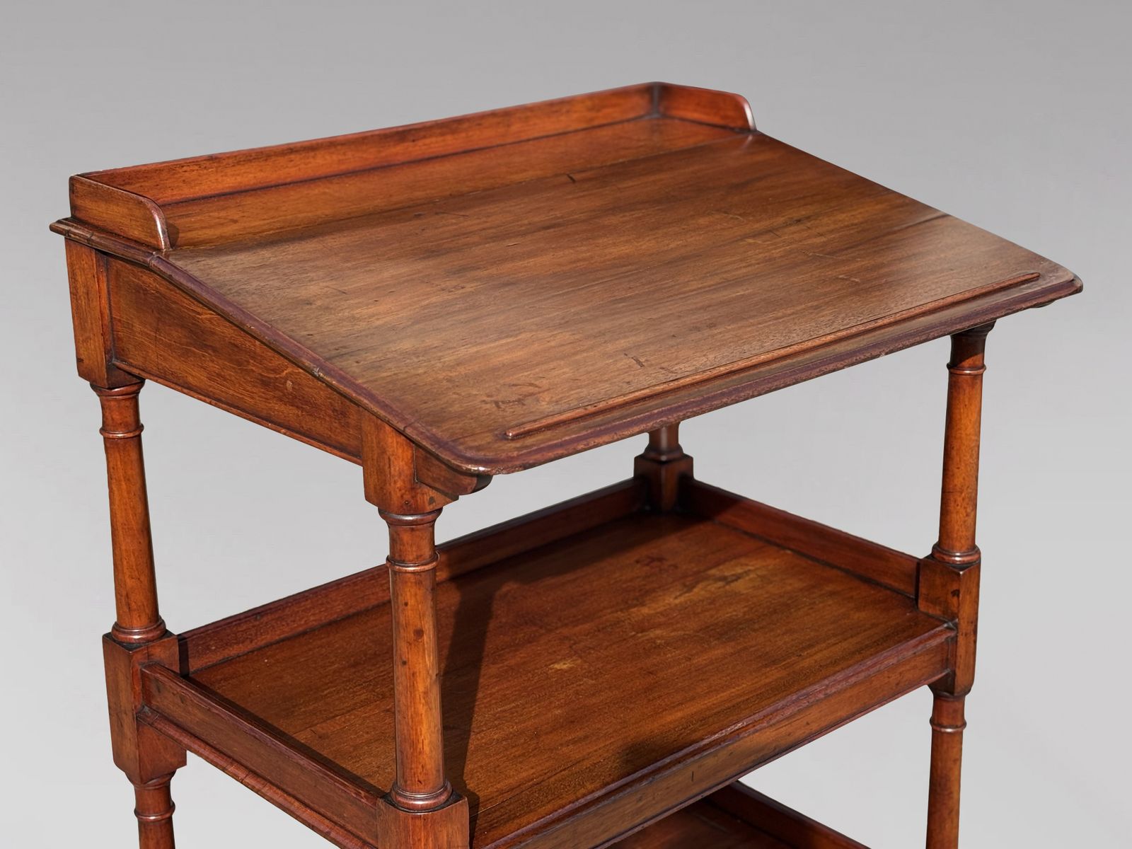 Early 19th Century George IV Period Mahogany Whatnot Music Stand photo Furniture