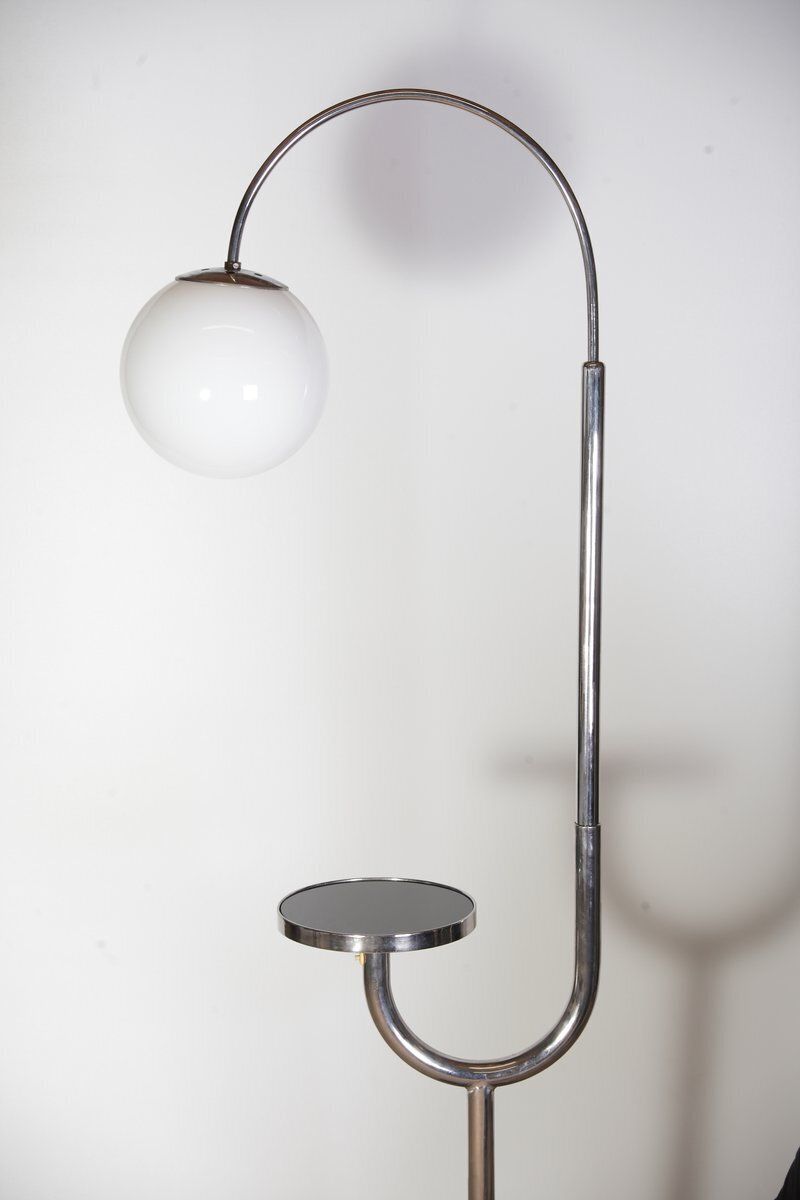 photo vintage Modernistische Chromen Vloerlamp, Voormalig Tsjecho Slowakije, Jaren 1940