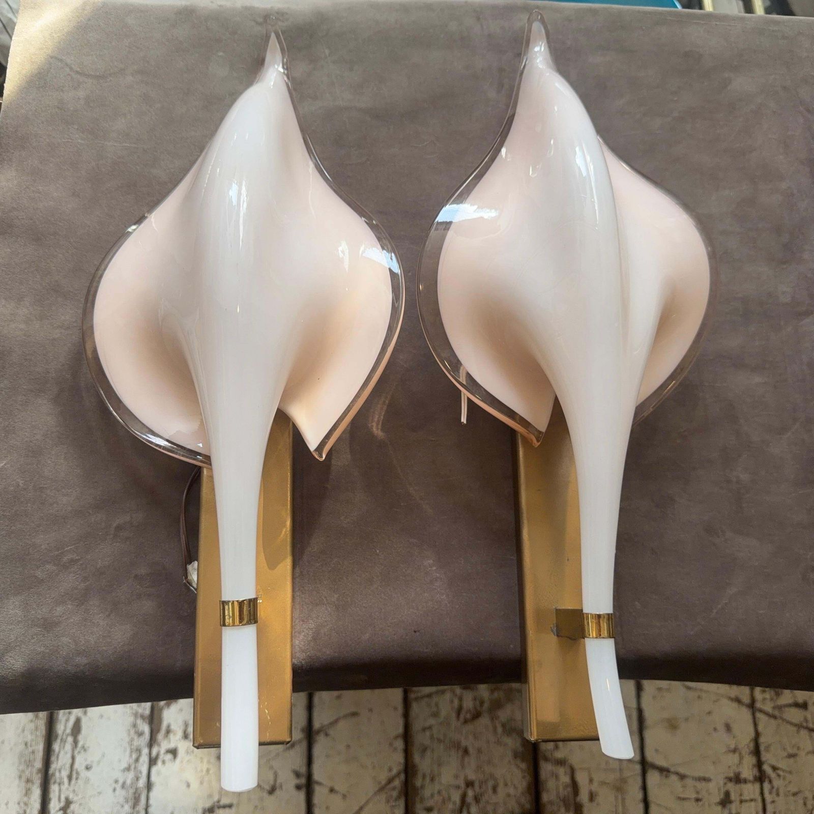 Two 1970s Mid Century Modern Pink Murano Glass Leaf Wall Sconces By Franco Luce photo Lighting
