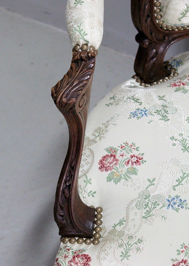 Pair Of Louis XV Cabriolet Armchairs With Queen 19th Century photo vinterior