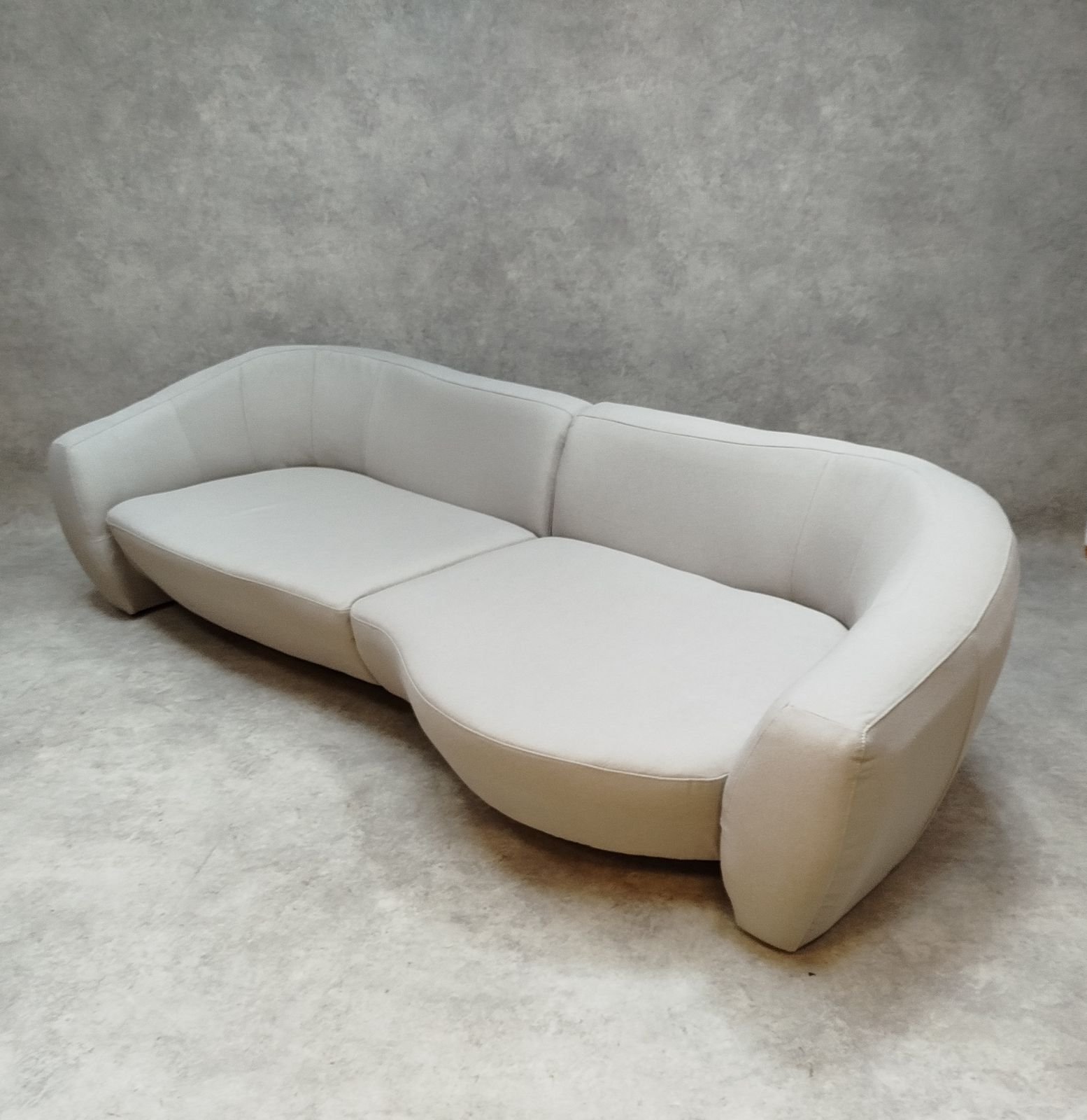Exclusive Design And Comfortsofa