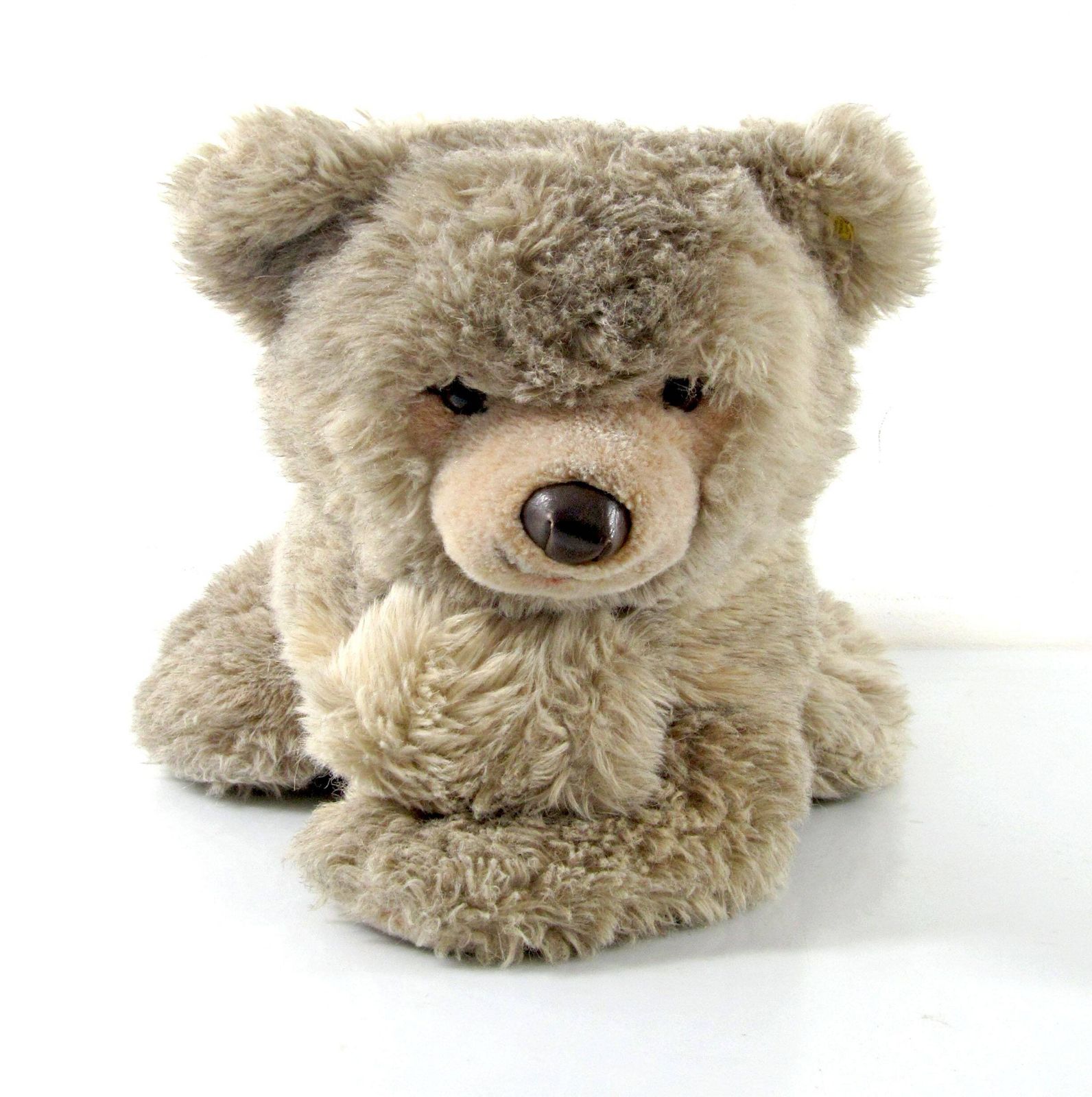 Vintage Steiff Teddybeer – Charlie, Kaycee, Merrythought, Teddy Hermann, Beanie Babies, Deans, Gund, Hermann Coburg photo furniture