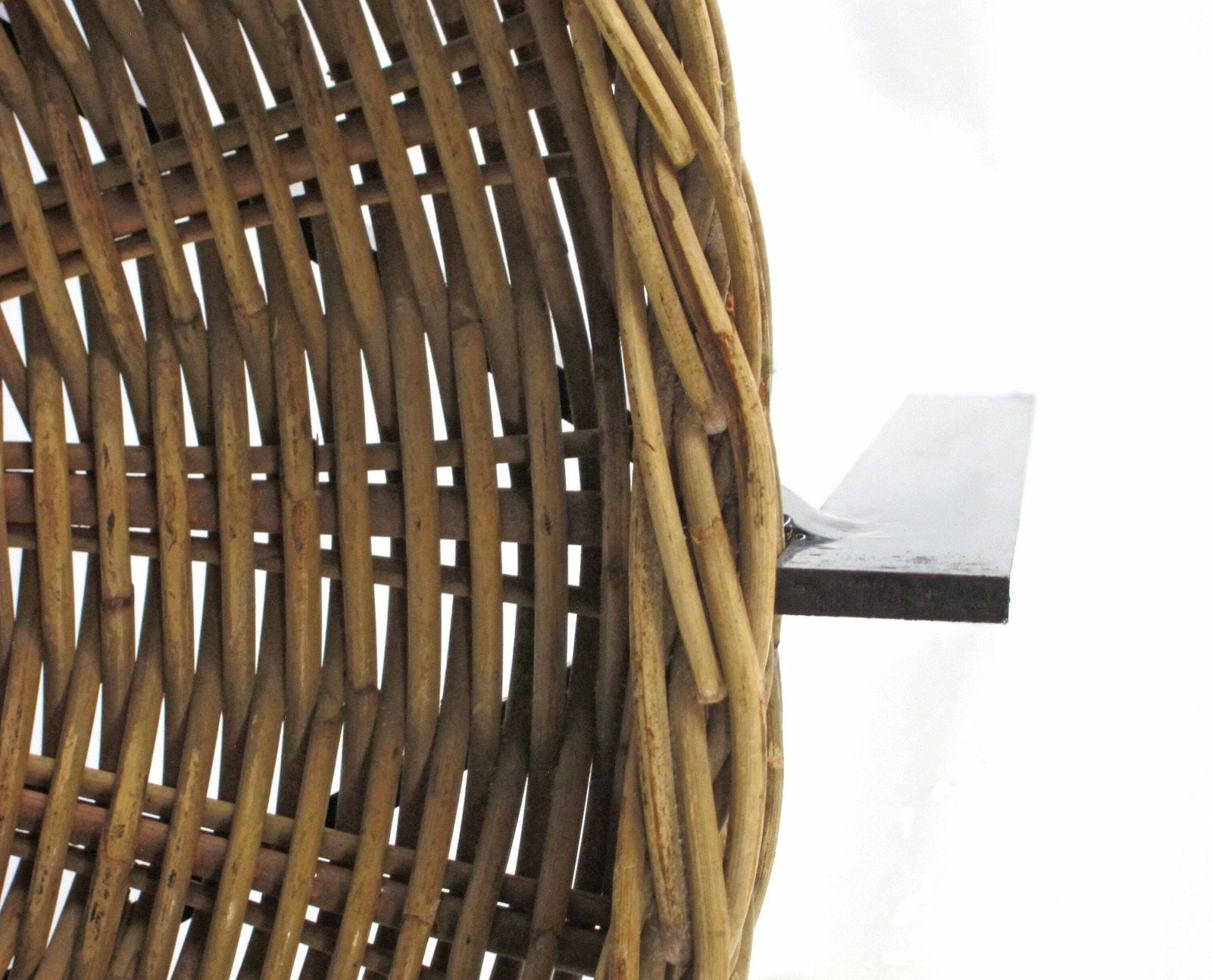 photo furniture Zeldzame Bijzettafel Van Rotan En Staal In De Stijl Van Cees Braakman