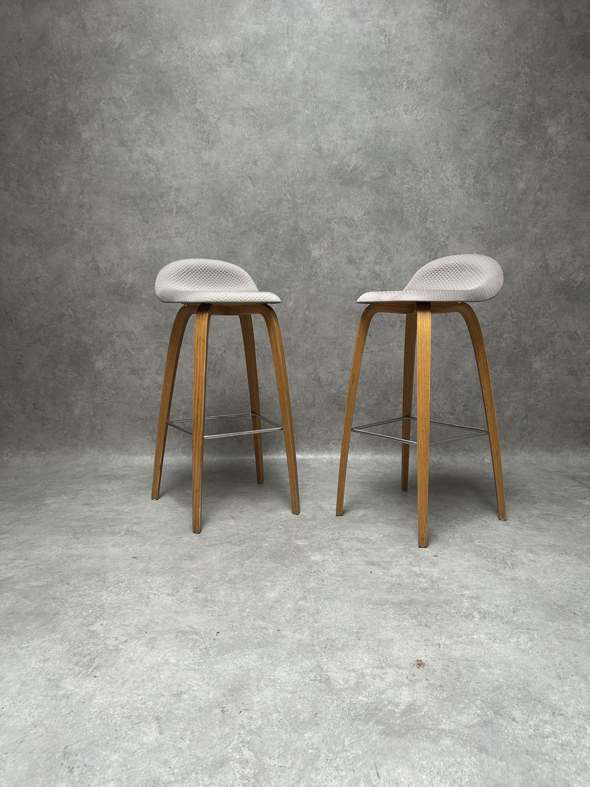 Gubi 3d Bar Chairs photo furniture