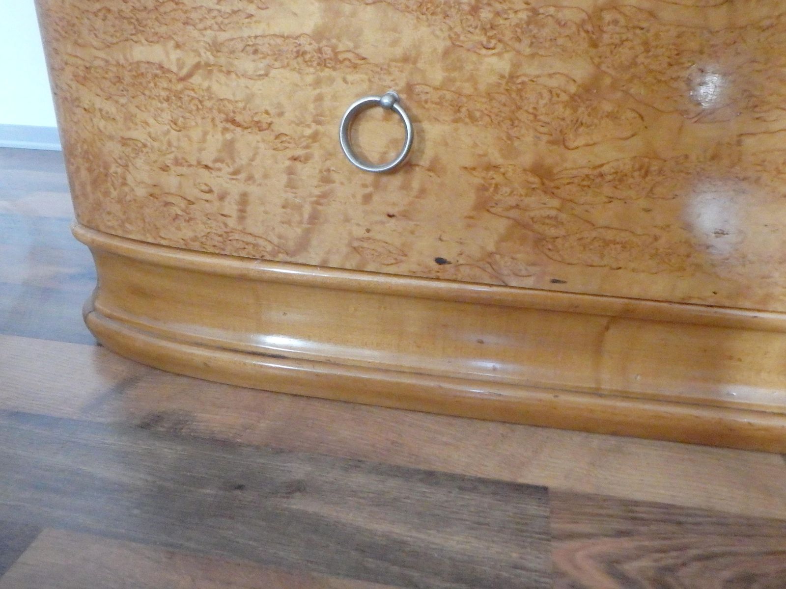 photo buy Beautiful Chest Of Drawers With Upper Cabinet And Mirror