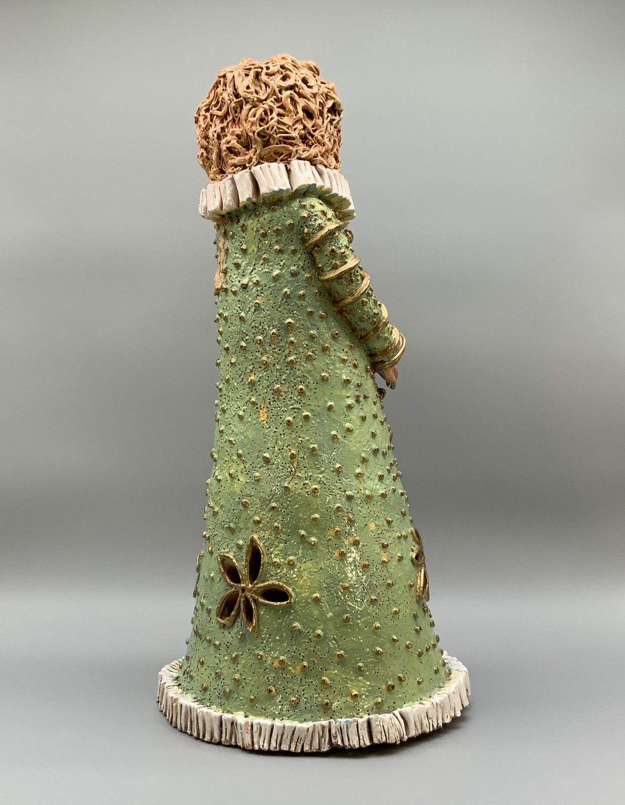 Large Elizabethan Dressed Lady Faience Pottery Sculpture Polychrome Figurine photo vintage