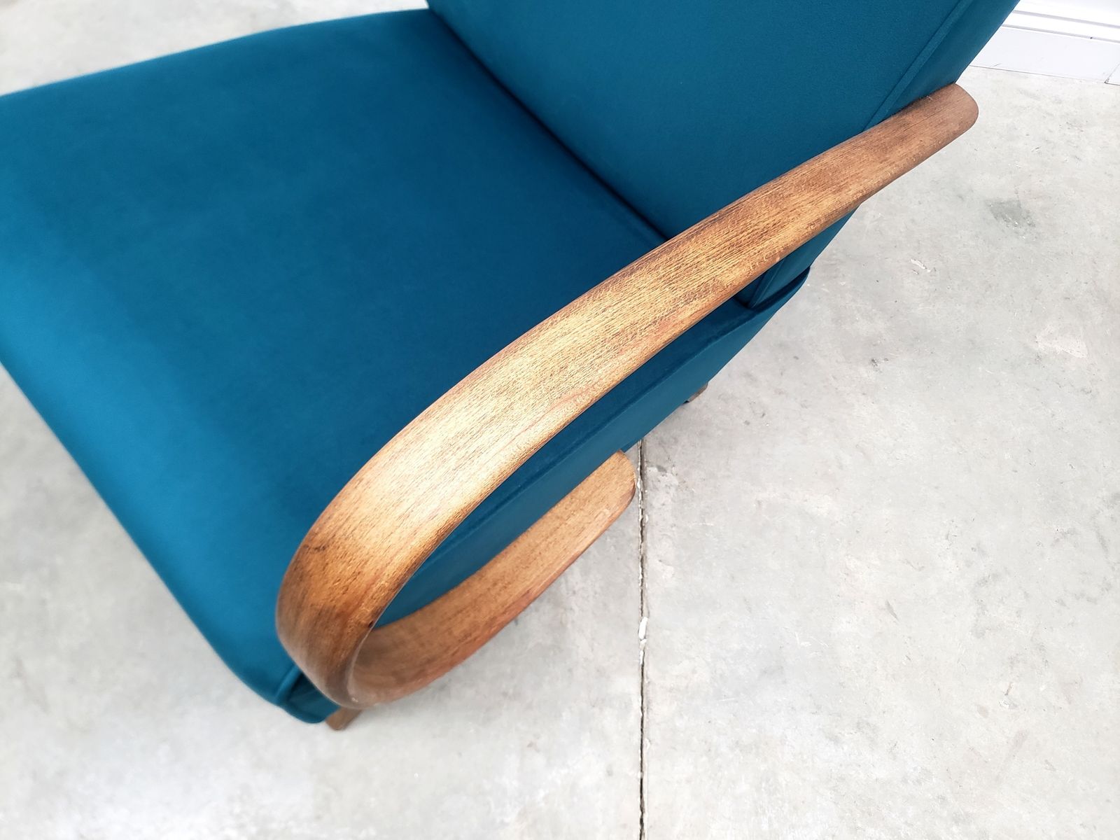 1930 Jindrich Halabala Bentwood Armchairs, Luxury Teal Velvet photo vinterior