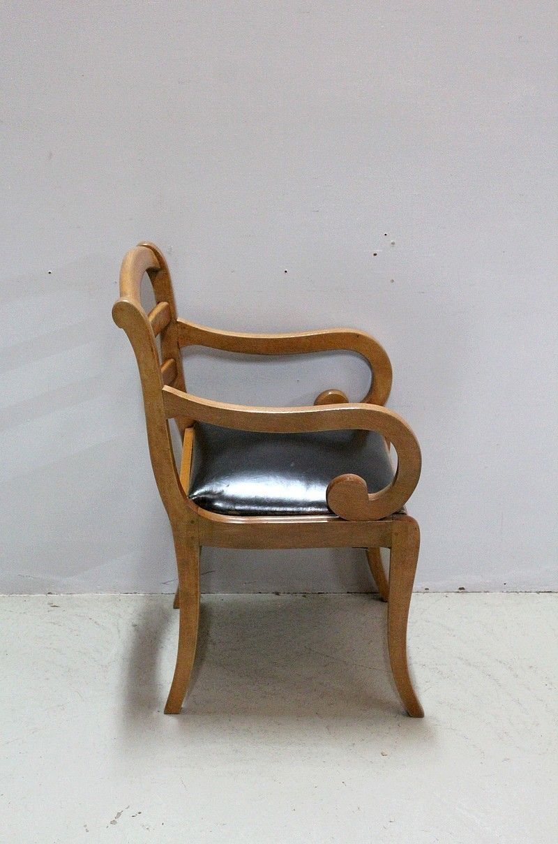 Office Chair With Butts   X Xth photo Furniture