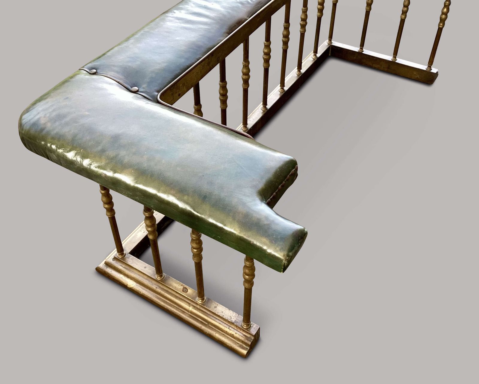 photo buy Good C19th Substantial Club Fender