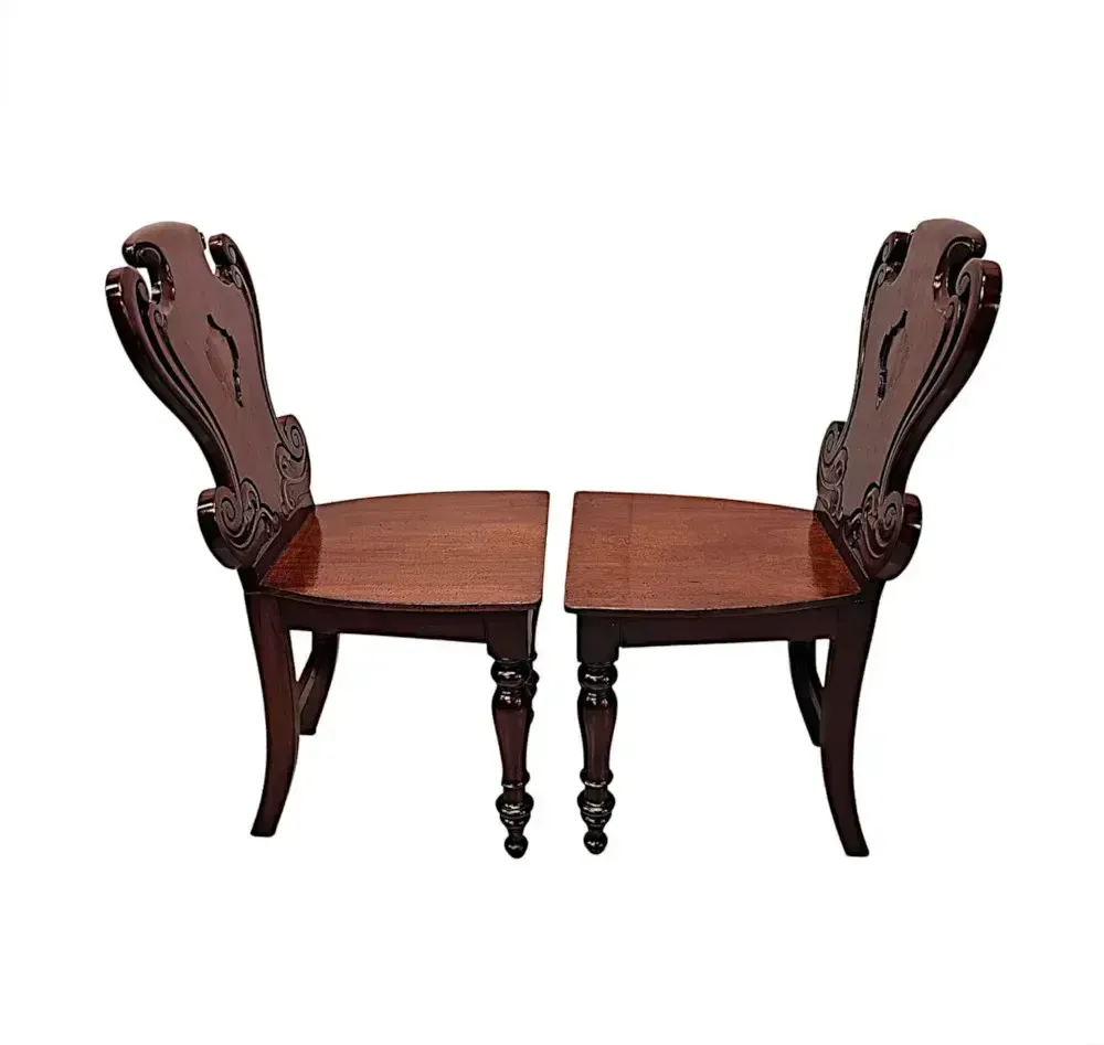 A Very Rare And Fine 19th Century Irish Set Of Four Hall Chairs photo vinterior