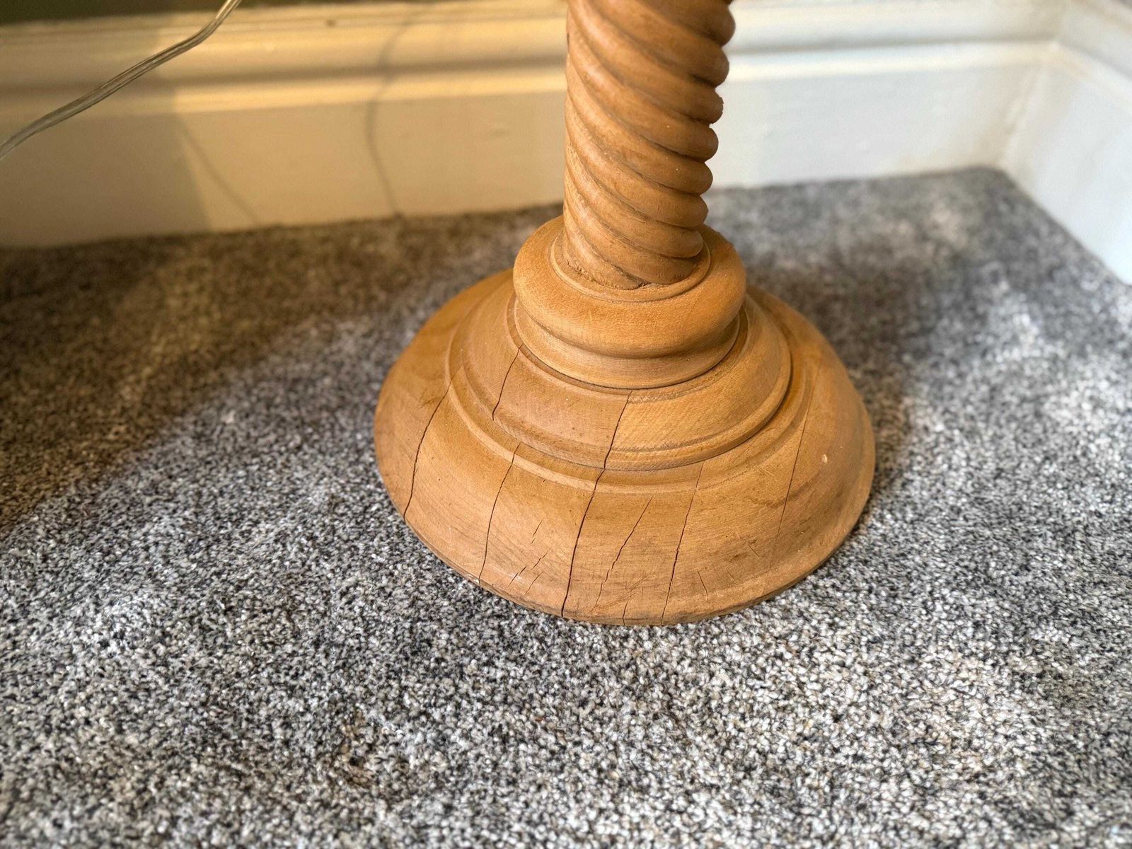 Vintage Solid Wood Plant Stand / Pot Stand / Pedestal Table / Lamp Stand photo vintage