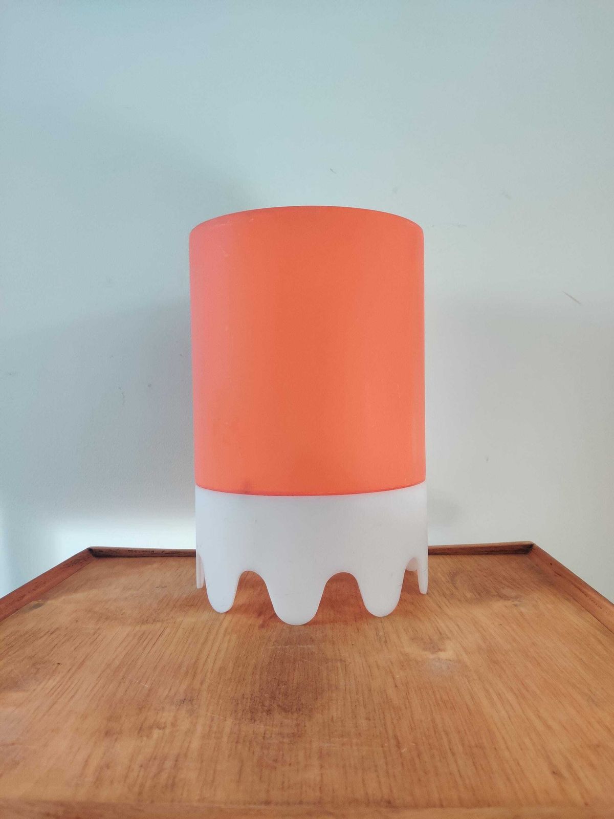 Rare Vintage 90s Habitat Made In Italy Orange Plastic Lamp, Vintage, Mid Century,Space Age Y2k Table Lamp.