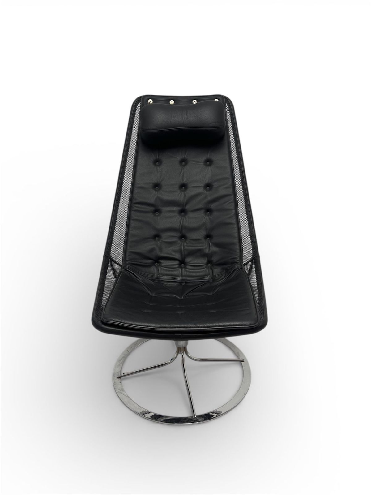 Bruno Mathsson ‘Jetson’ Swivel Lounge Chair In Black Leather For Bruno Mathsson International, 2015 photo furniture