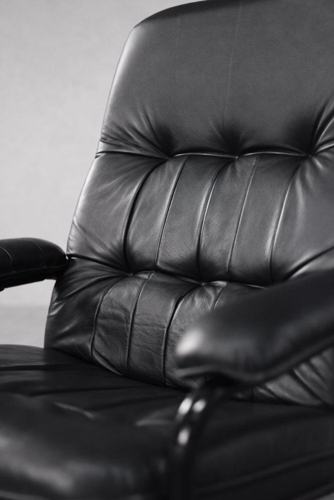 Set Of Mid Century Modern Danish Black Leather Swivel Chair & Ottoman From Unico, 1970s photo for sale