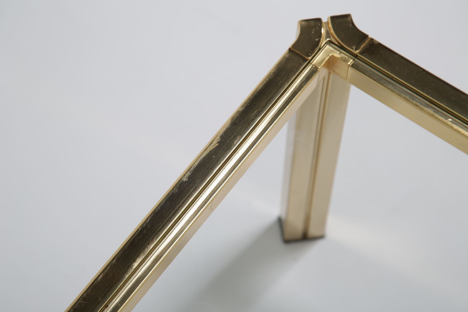 Italian Pair Of Regency Modern Side Tables: Brass & Clear Glass, Italy, 1970s. photo Furniture