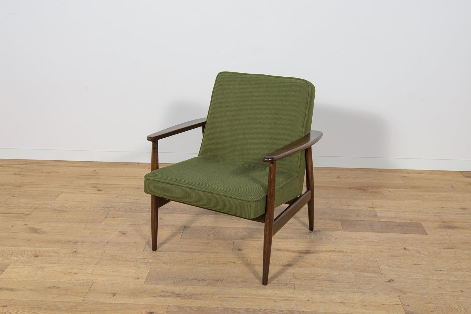 Model 300 192 Armchair By Juliusz Kedziorek For Goscinska Furniture Factory, Poland, 1970s