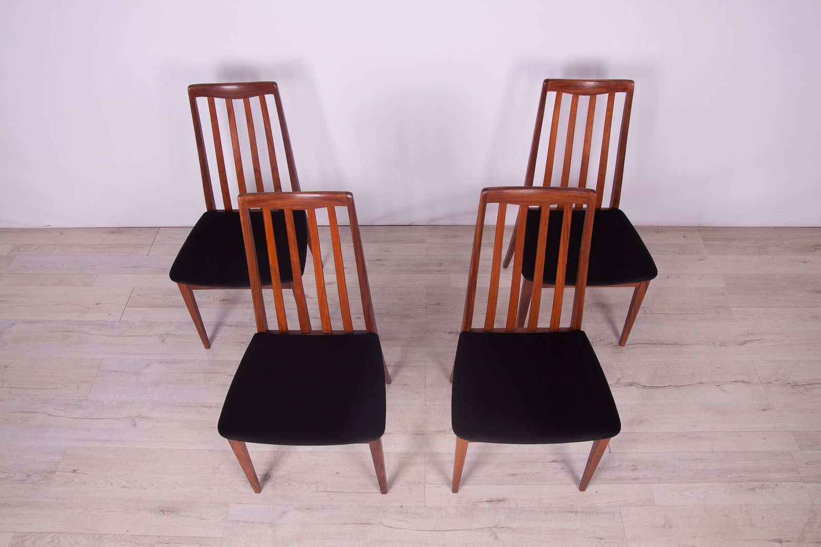 Mid Century Teak Dining Chairs By Leslie Dandy For G Plan, 1960s, Set Of 4 photo Furniture