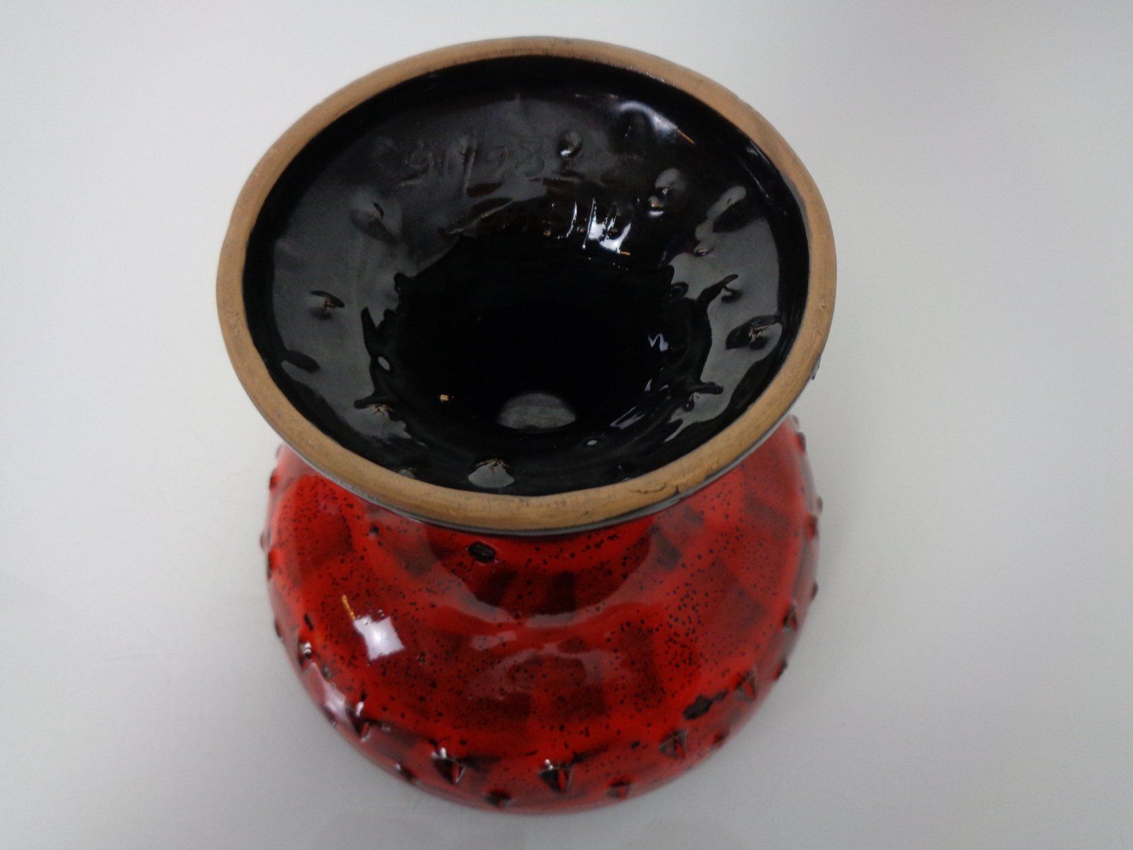 photo vinterior Italian Strawberry Ceramic Vase By Fratelli Fanciullacci For Bitossi, 1960s