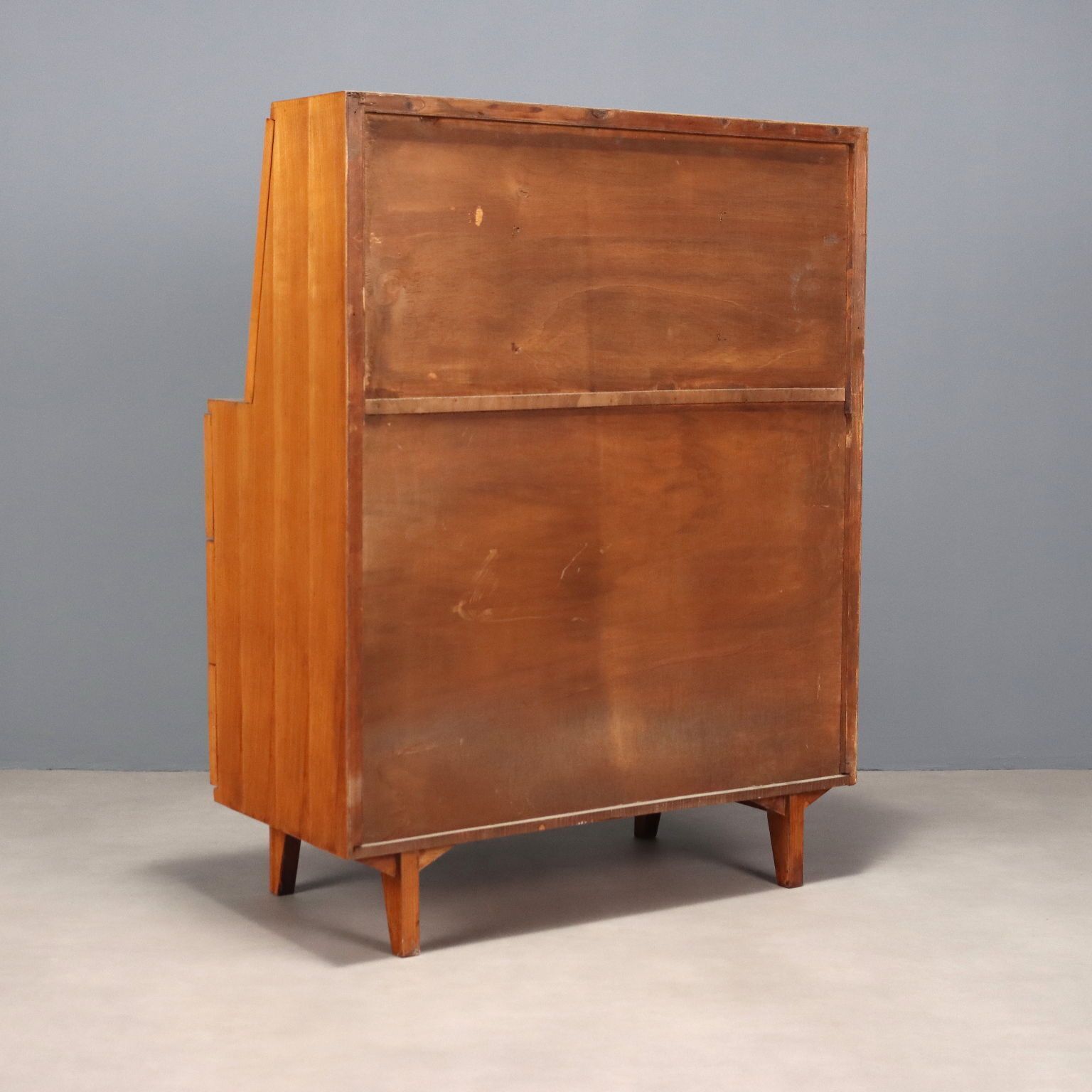 photo furniture Vintage Cabinet Design Italy 1960s