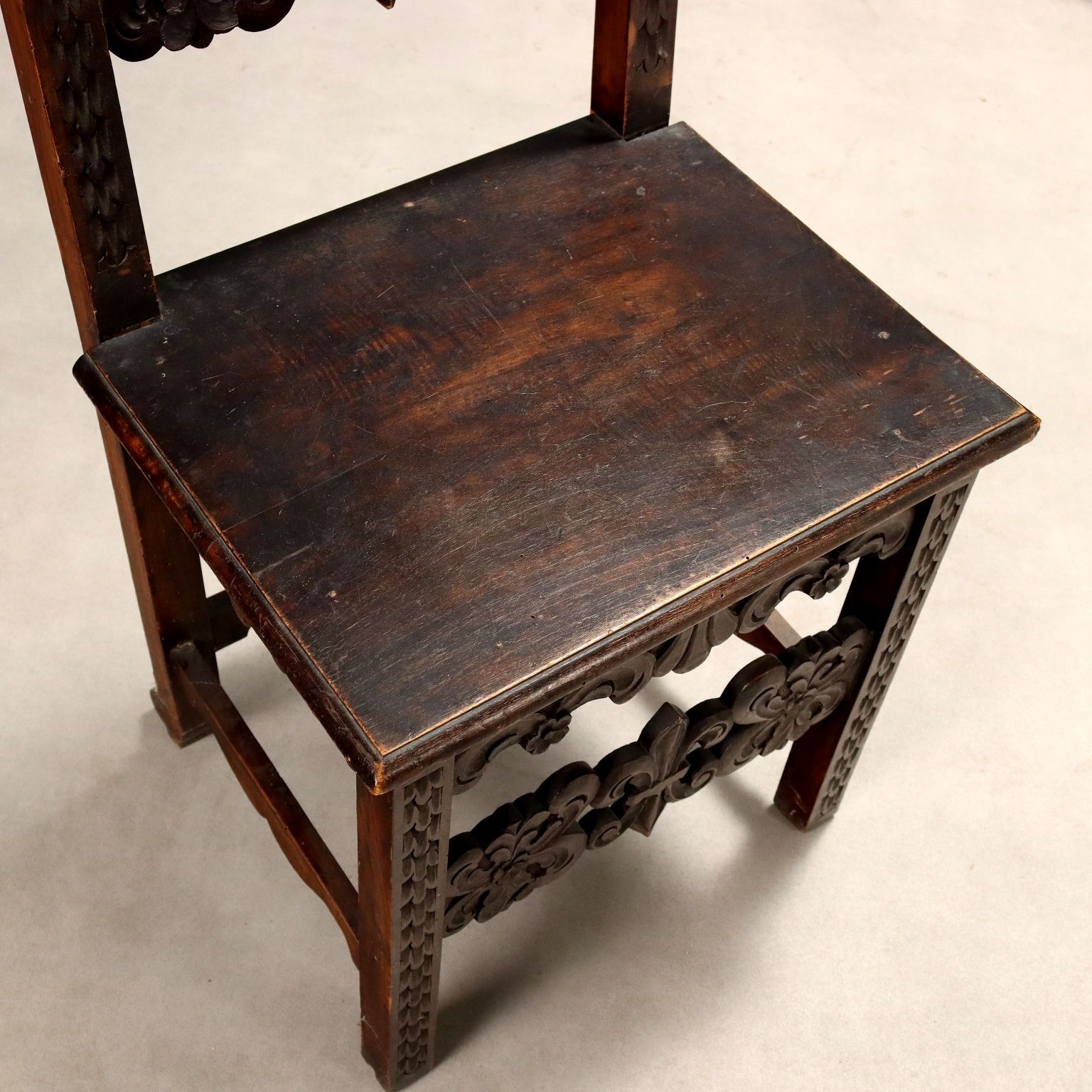 Chairs Baroque Style Carved Walnut Italy XIX Century photo 400.0