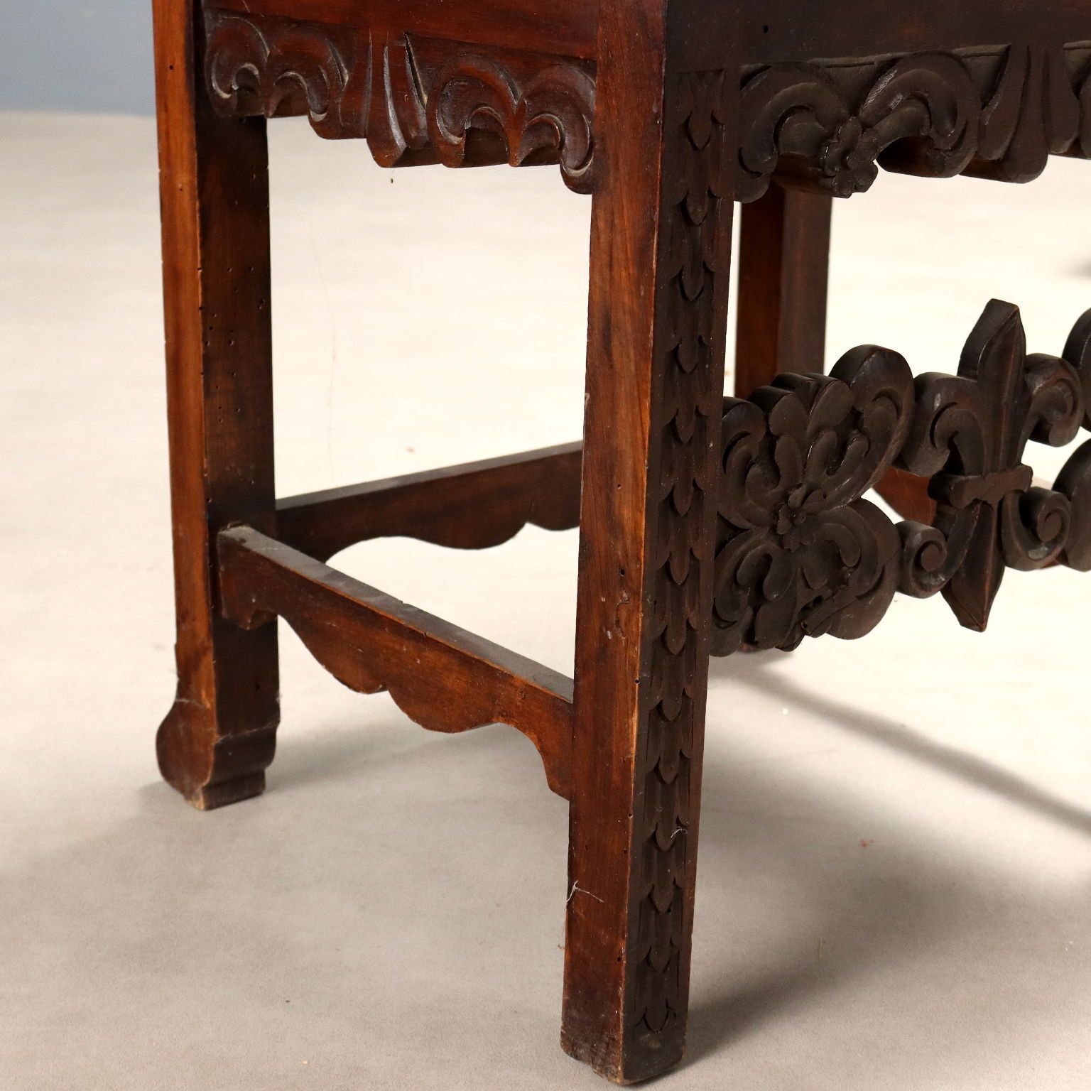 Chairs Baroque Style Carved Walnut Italy XIX Century photo buy