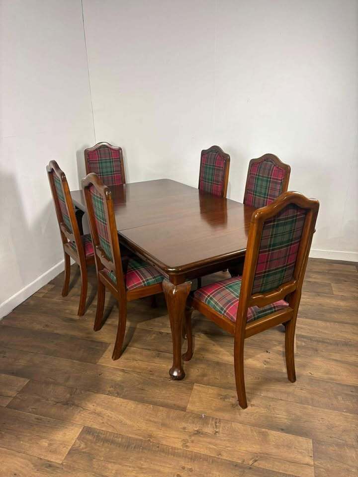 Edwardian Mahogany Wind Out Table Dining Suite photo vintage