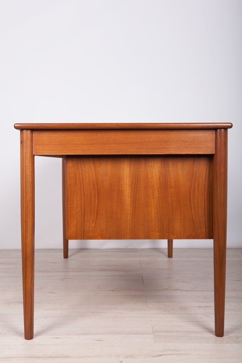 Danish Teak Desk By Børge Mogensen For Søborg Møbelfabrik, 1960s photo buy