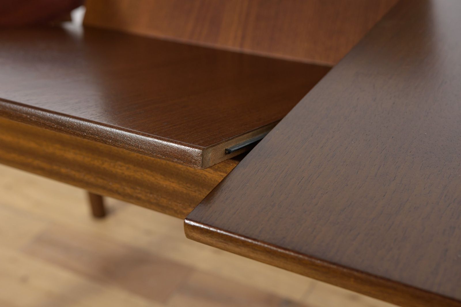 Mid Century Teak Extendable Dining Table From McIntosh, United Knigdom, 1960s photo vinterior