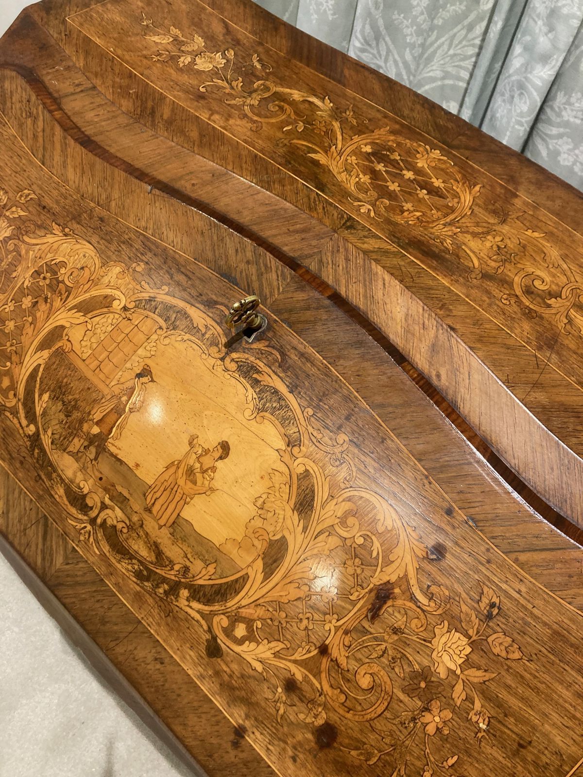 Bonheur Du Jour Ladies Writing Desk photo furniture