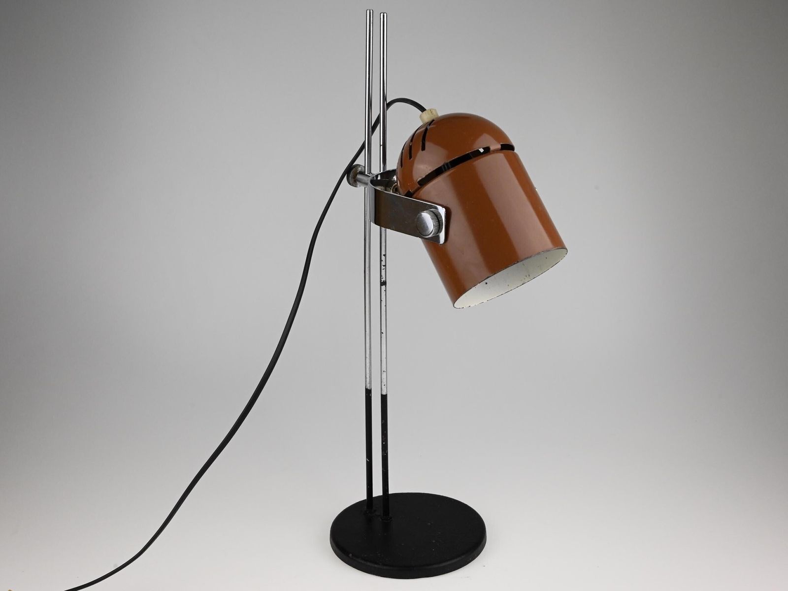 Mid Century Brown Lamp, Mid Century Lighting, Table Lamp, Desk Lamp, Vintage Lamp, Bedside Lamp, Table Light, Lighting photo vinterior