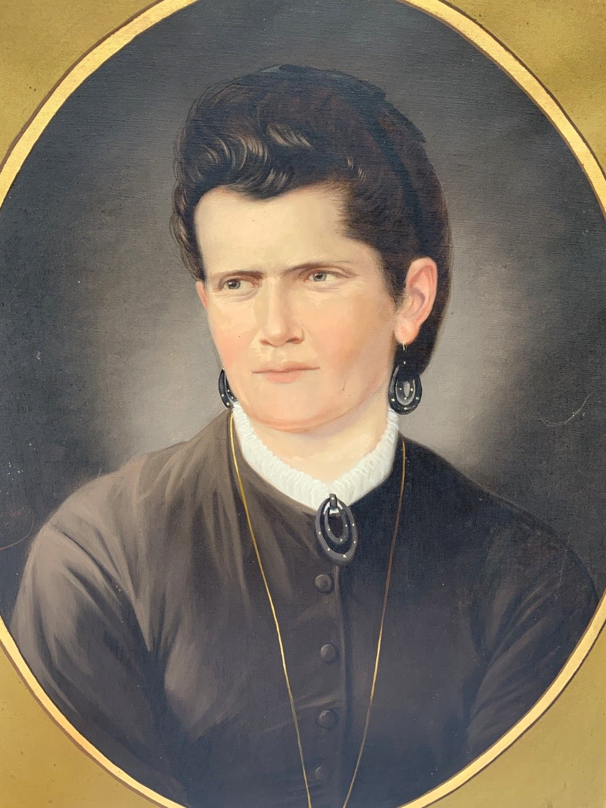 19th Century Oil On Canvas Portrait Painting Of A Stern Victorian Lady photo vinterior