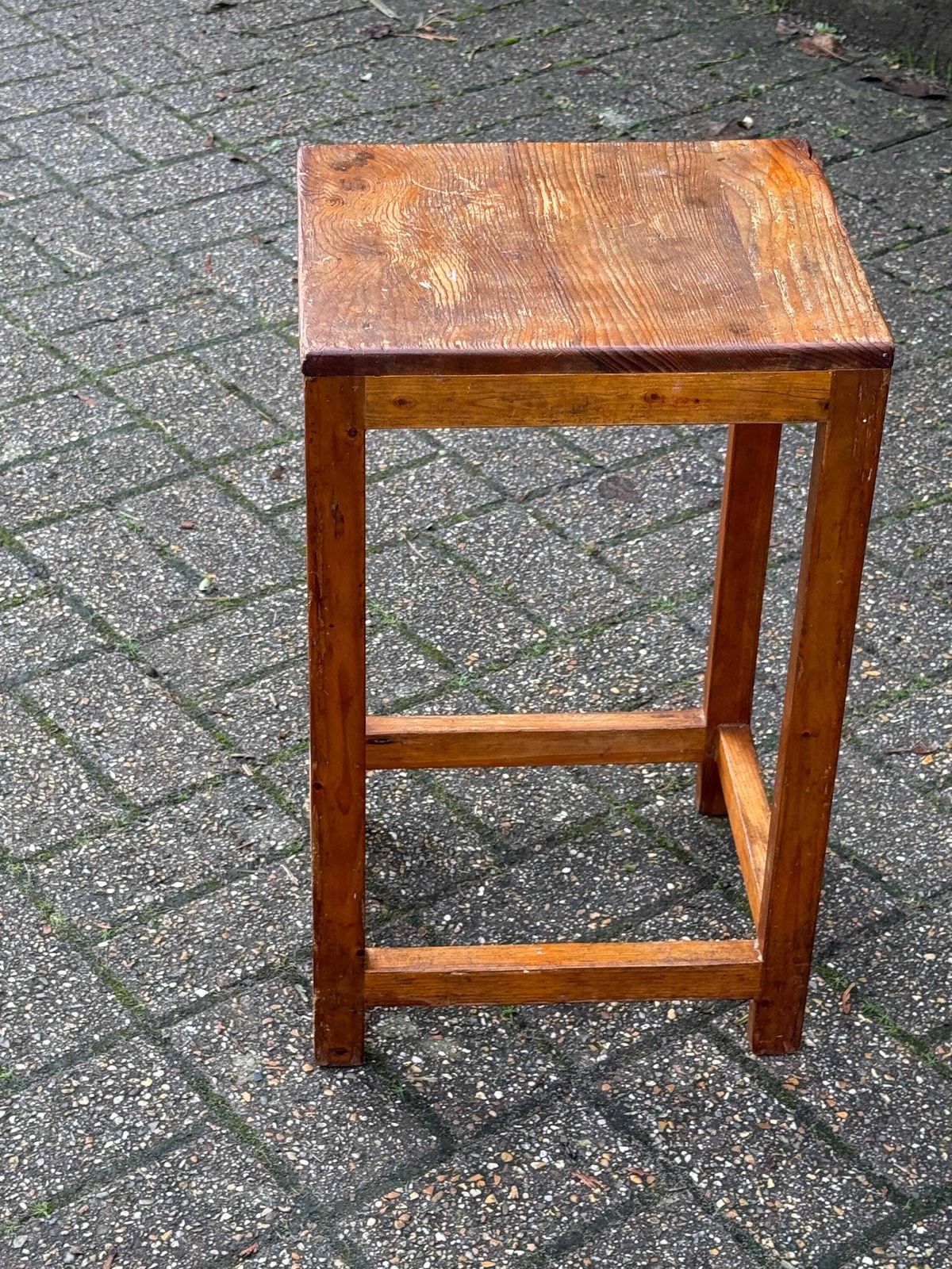 photo vinterior Vintage Pine Utility Stool Or Stand With Rustic Vernacular Workshop Character, Kitchen Or Craft Stool