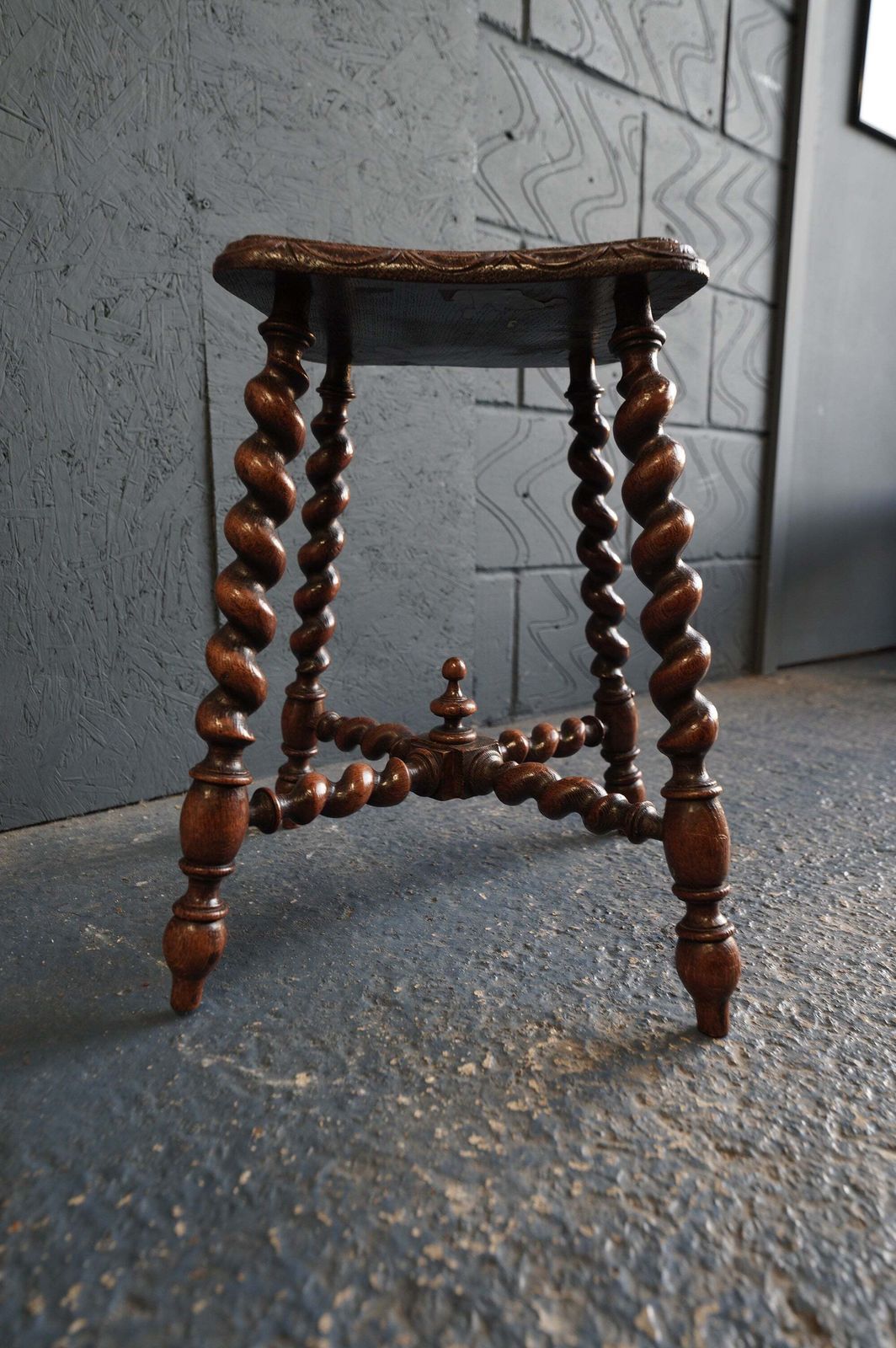 Jacobean Revival Carved Oak Barley Twist Stool / Occasional Table – C.1920s photo vinterior