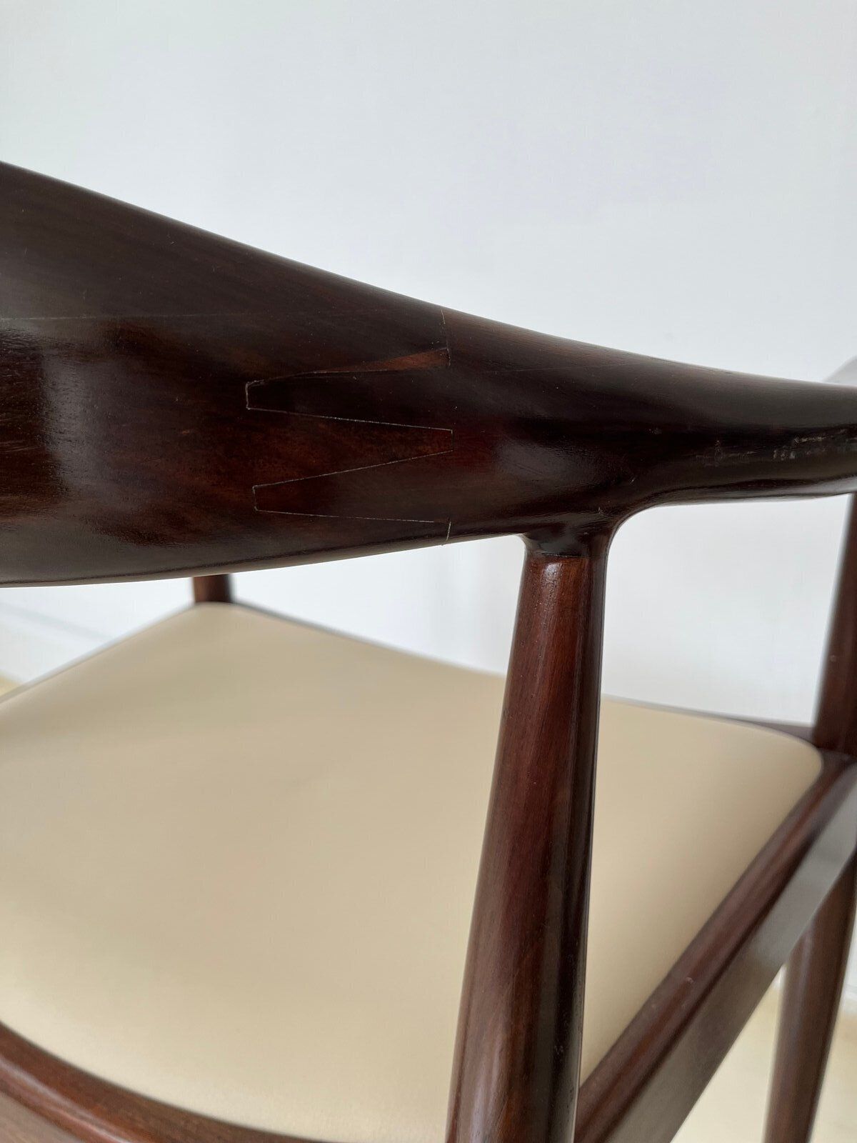 Vintage Jh503 By Hans J. Wegner For Johannes Hansen, Set Of 2 photo vinterior