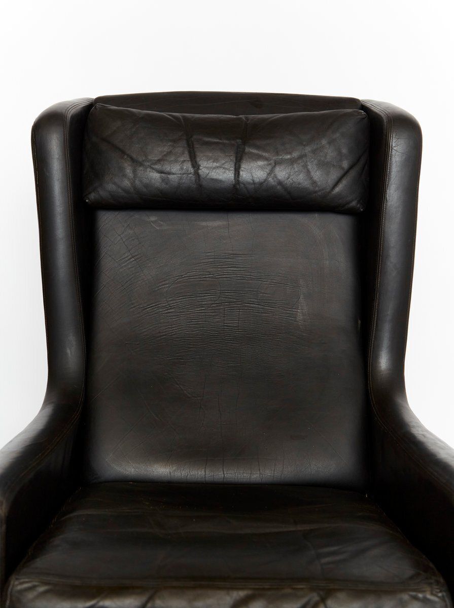 photo vintage Vintage Wing Chair & Footstool By Rudolf Glatzel For Kill International, 1960s